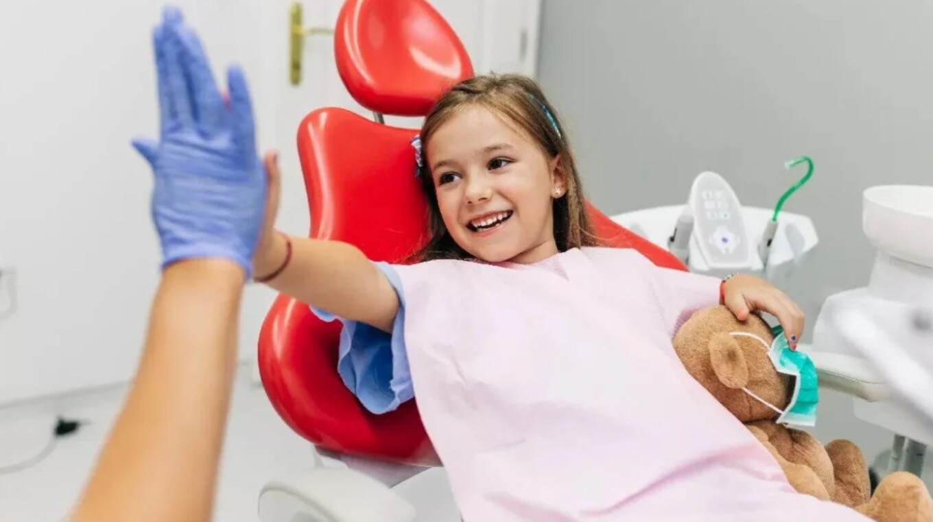 Ποια ΑΦΜ κάνουν αίτηση σήμερα για το «Dentist Pass»