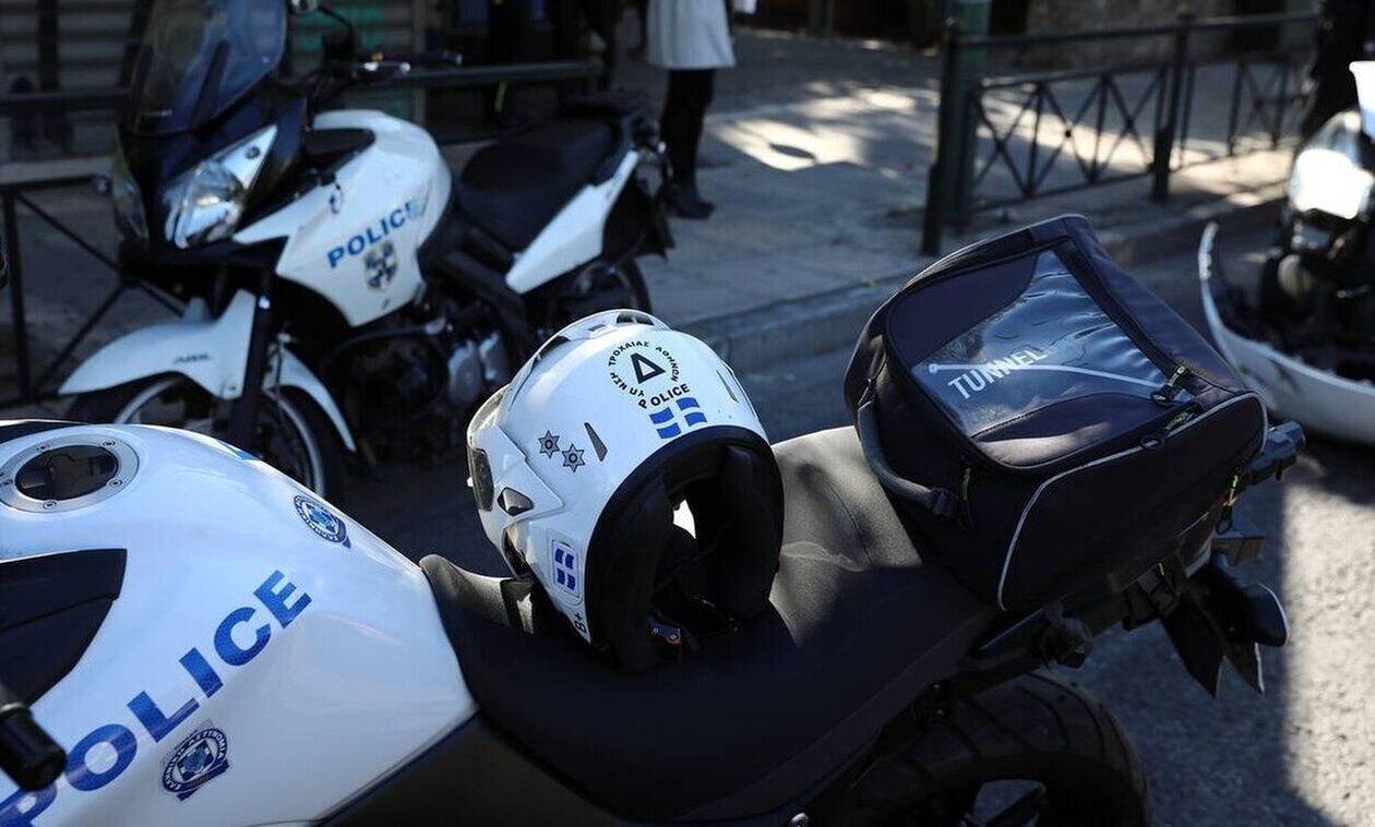 Ψυχικό: Διαρρήκτες εμβόλισαν άνδρες της ΔΙΑΣ - Τραυματίας ένας αστυνομικός