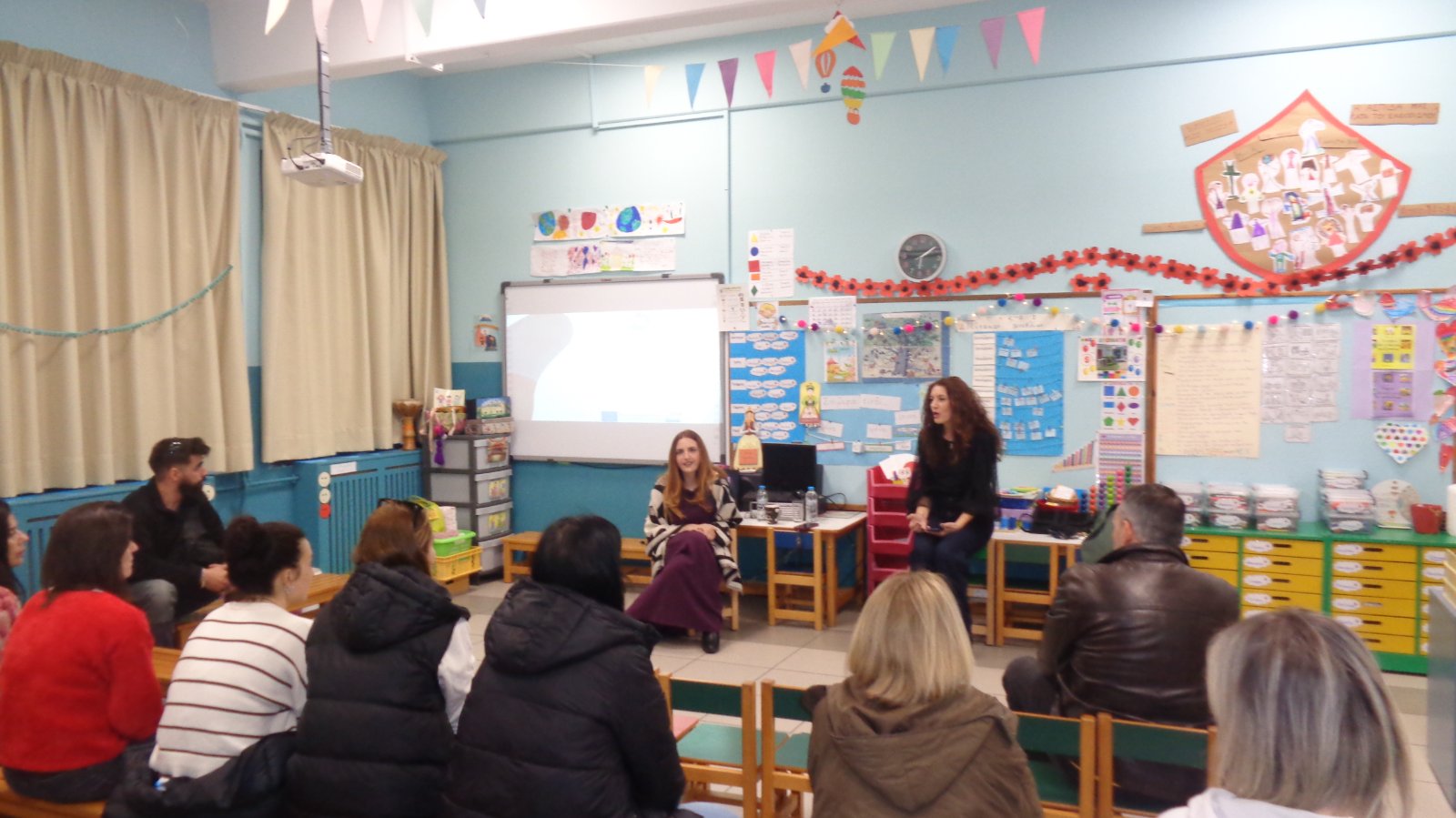 Υλοποίηση δράσης στο 3ο Νηπιαγωγείο Ραφήνας με θέμα: «Ακούω, Μιλάω, Συνδέομαι: Όταν τα γιατί γίνονται καταλαβαίνω»