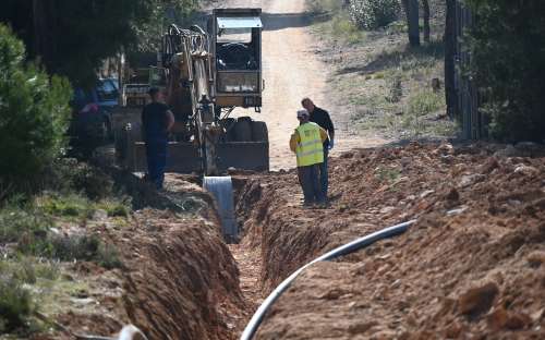 Πρόσκληση υποβολής αιτημάτων στο νέο δίκτυο ύδρευσης Βαρυμπόμπης