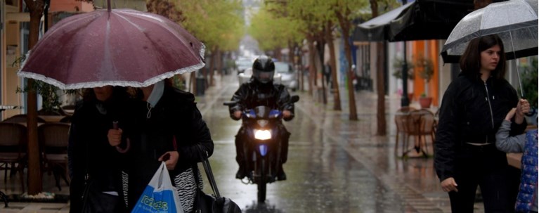 Καιρός: Μπουρίνια και χαλάζι φέρνει η κακοκαιρία εξπρές – Ποιες περιοχές θα επηρεαστούν, τι θα γίνει στην Αττική