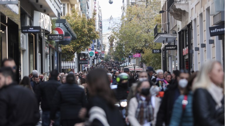 Ποιες Κυριακές θα είναι ανοιχτά τα καταστήματα μέχρι το τέλος του 2025
