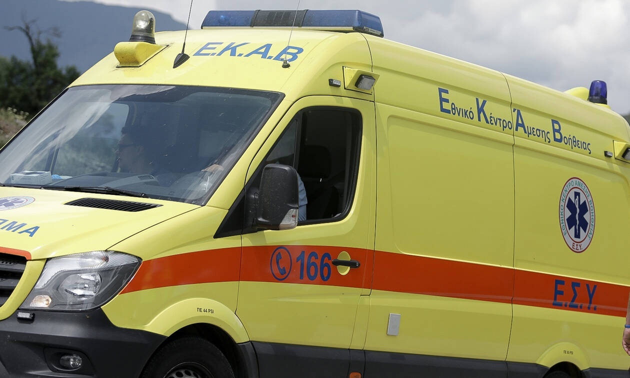 Τραγωδία στο Παλαιό Φάληρο: Μηχανή παρέσυρε και σκότωσε πεζό