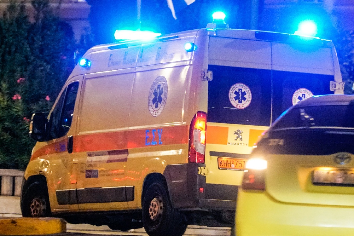 Πέθανε ο 43χρονος αστυνομικός που παρασύρθηκε από αυτοκίνητο στην Κατεχάκη