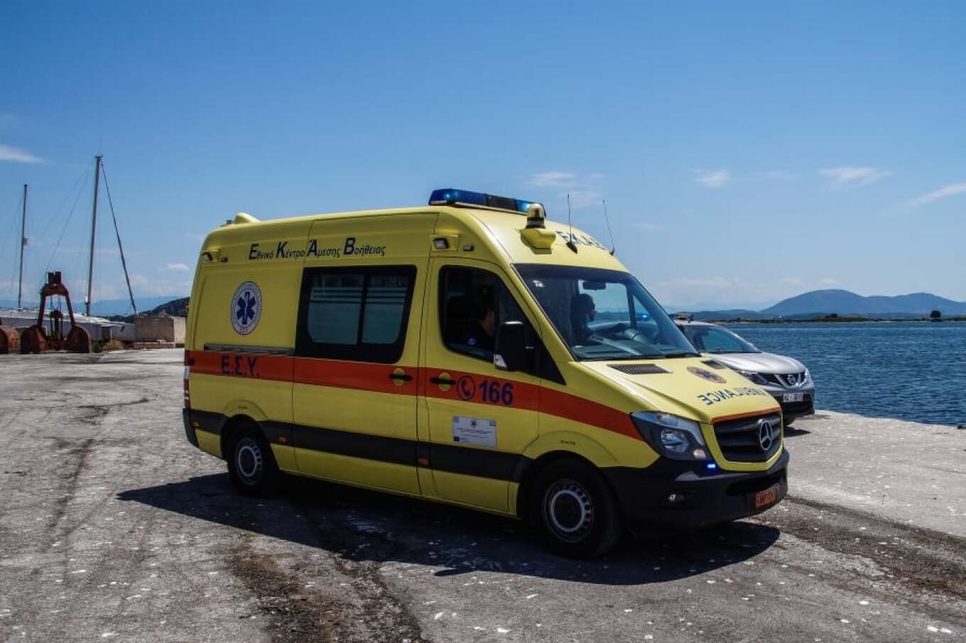 Συναγερμός στη Γλυφάδα: Σορός γυναίκας 35-40 ετών εντοπίστηκε στη θάλασσα