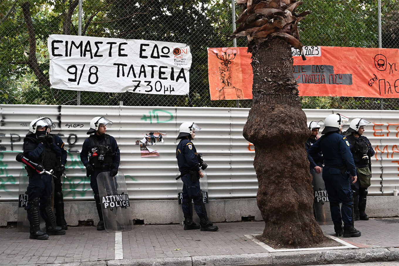 Εξάρχεια και Ευαγγελισμός κηρύσσουν αντάρτικο στη γραμμή 4 του Μετρό