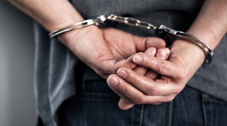 Πατήσια: Προφυλακίστηκε ο 56χρονος που βίαζε την ανήλικη κόρη της συντρόφου του