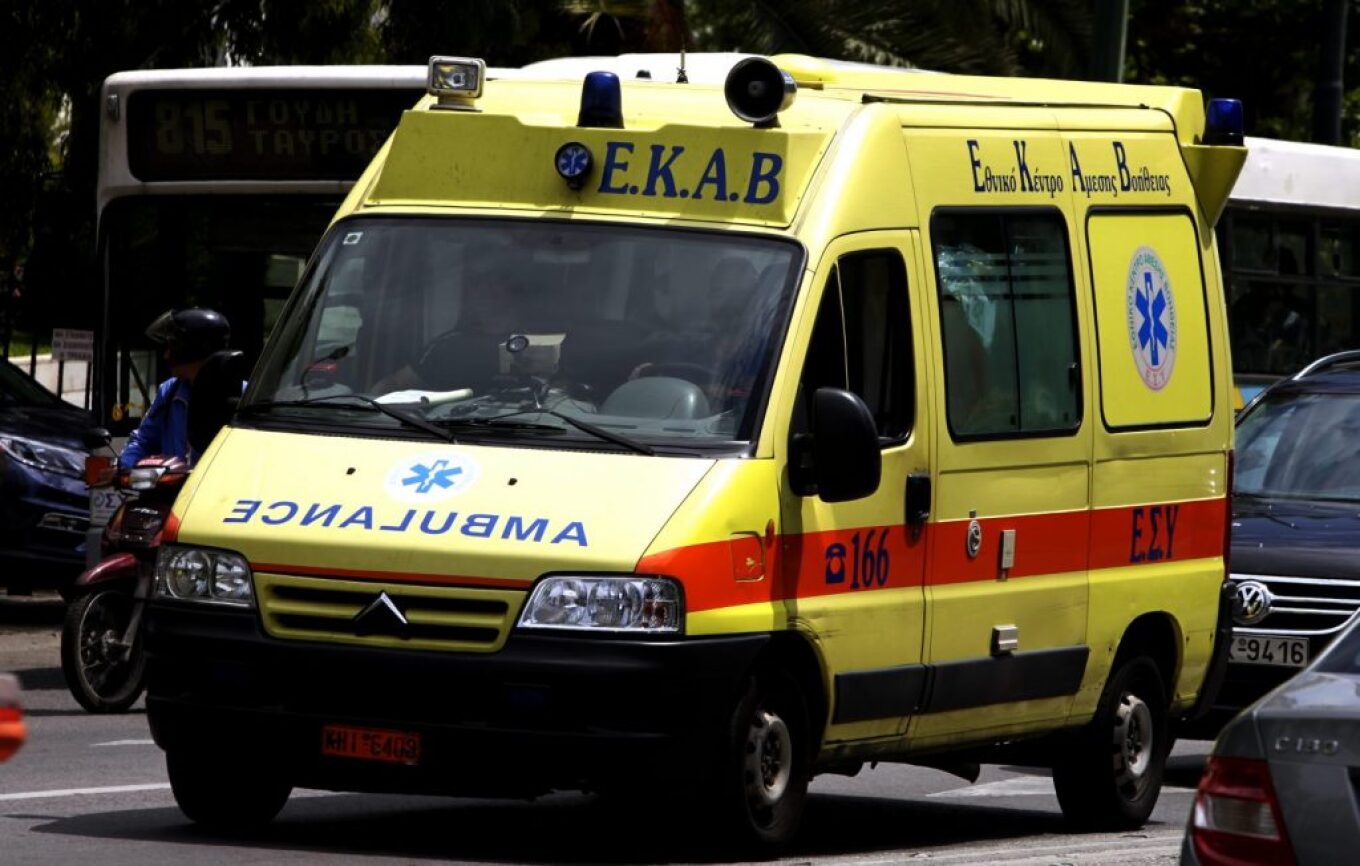 Συναγερμός στο Ίλιον: 36χρονος βρέθηκε νεκρός στην ταράτσα του σπιτιού του