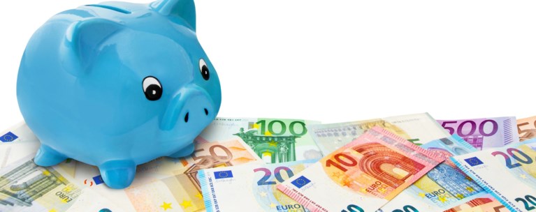 Ανακοινώνεται ο νέος κατώτατος μισθός: Πάνω από 830 ευρώ - Ποιοι θα παίρνουν τουλάχιστον 1.000 ευρώ μεικτά