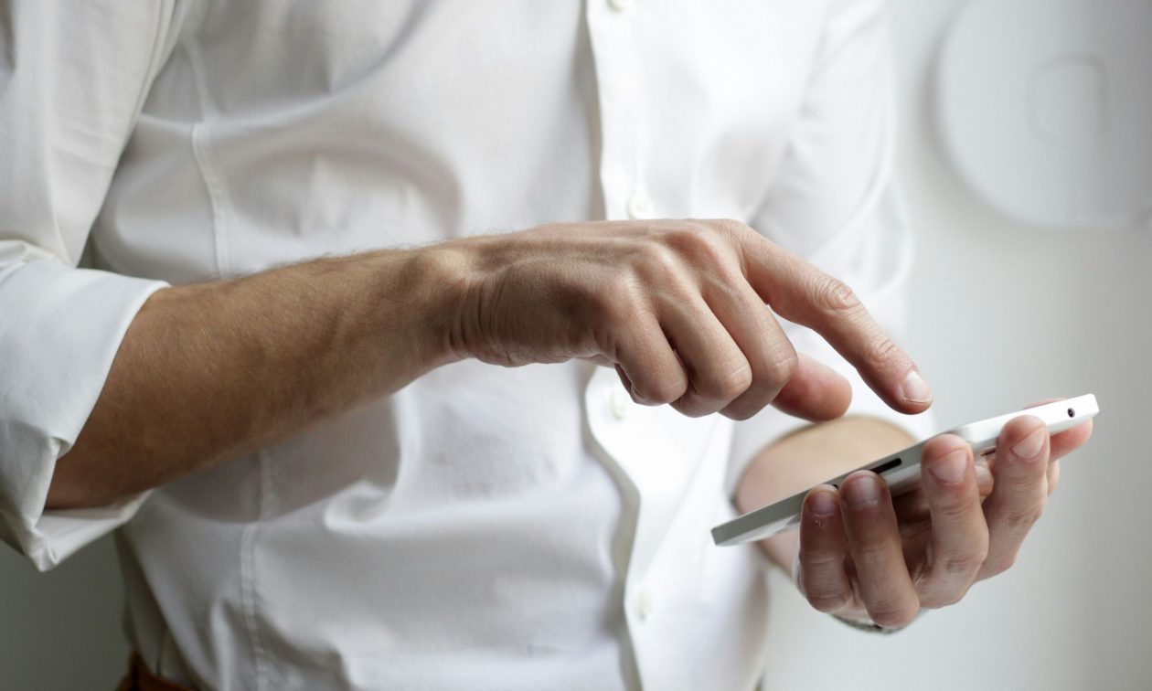 Ενιαίο τηλεφωνικό κέντρο, app για τα Επείγοντα, OTP στη συνταγογράφηση - Ψηφιακές αλλαγές στο ΕΣΥ