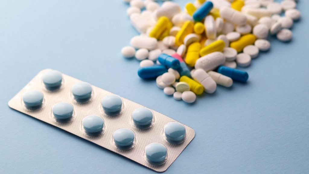 Εκτοξεύτηκαν οι τιμές των «καθημερινών» φαρμάκων
