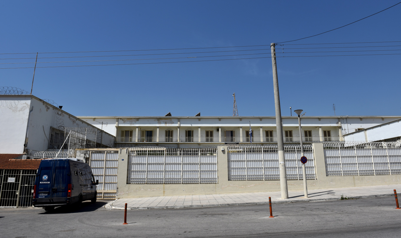 Υποχρεωτική προφυλάκιση σε υπότροπους εγκληματίες -  Ετοιμάζεται αλλαγή σε διάταξη για υπόδικους που διαπράττουν νέο κακούργημα