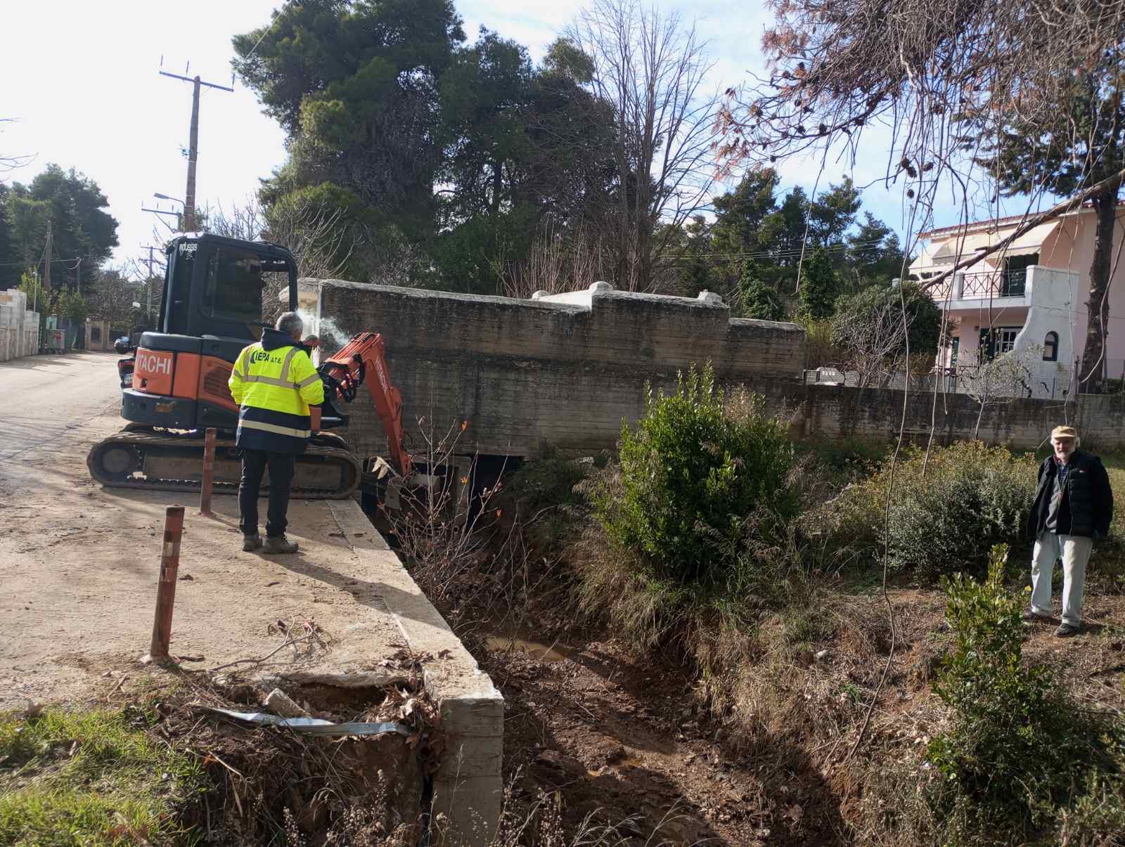 Ξεκίνησαν οι εργασίες καθαρισμού του ρέματος Αγίου Φανουρίου Σταμάτας