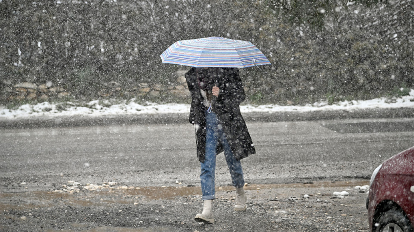 Πότε αναμένεται ψυχρή εισβολή και χιόνια - Οι προβλέψεις για τον φετινό χειμώνα
