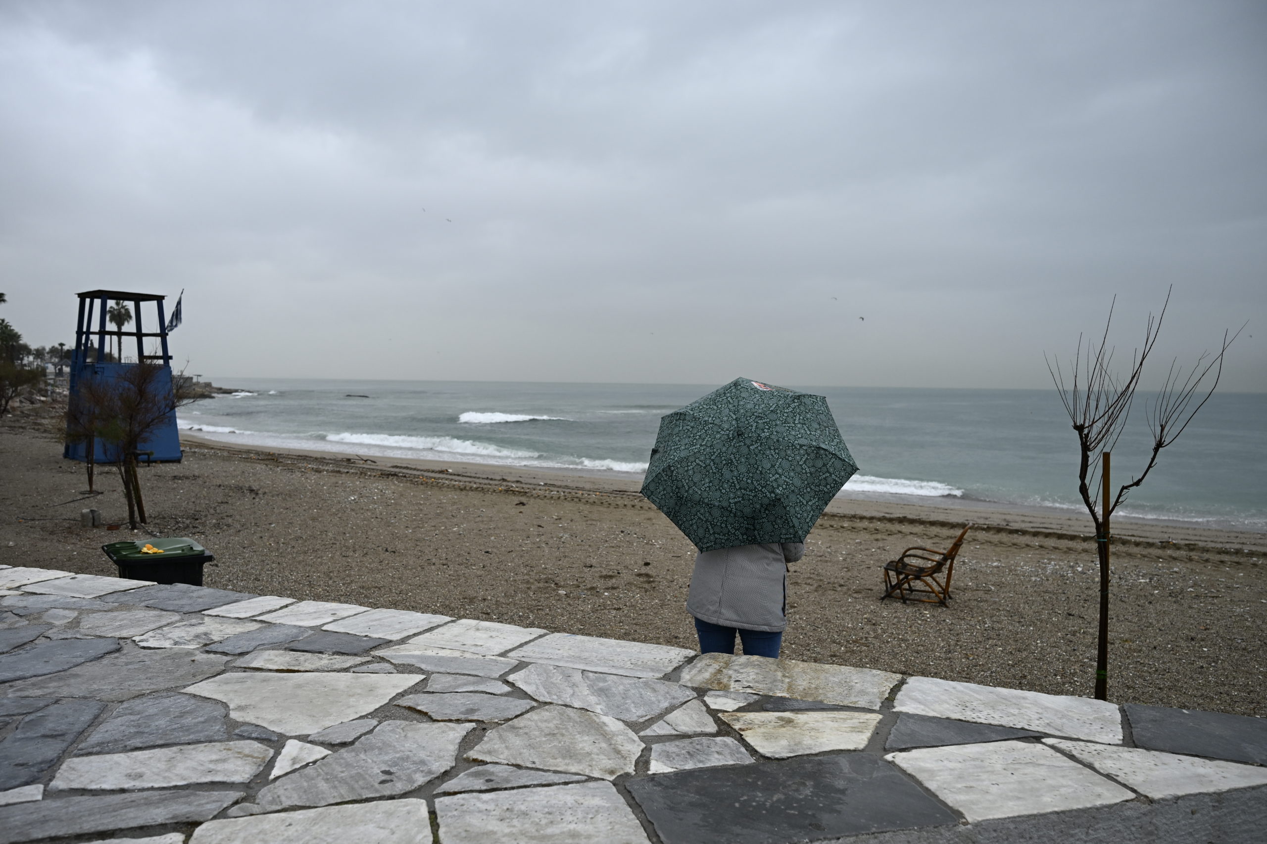 Καιρός: Άστατος σήμερα με πτώση της θερμοκρασίας – Έρχονται διαδοχικά κύματα κακοκαιρίας με βροχές και καταιγίδες