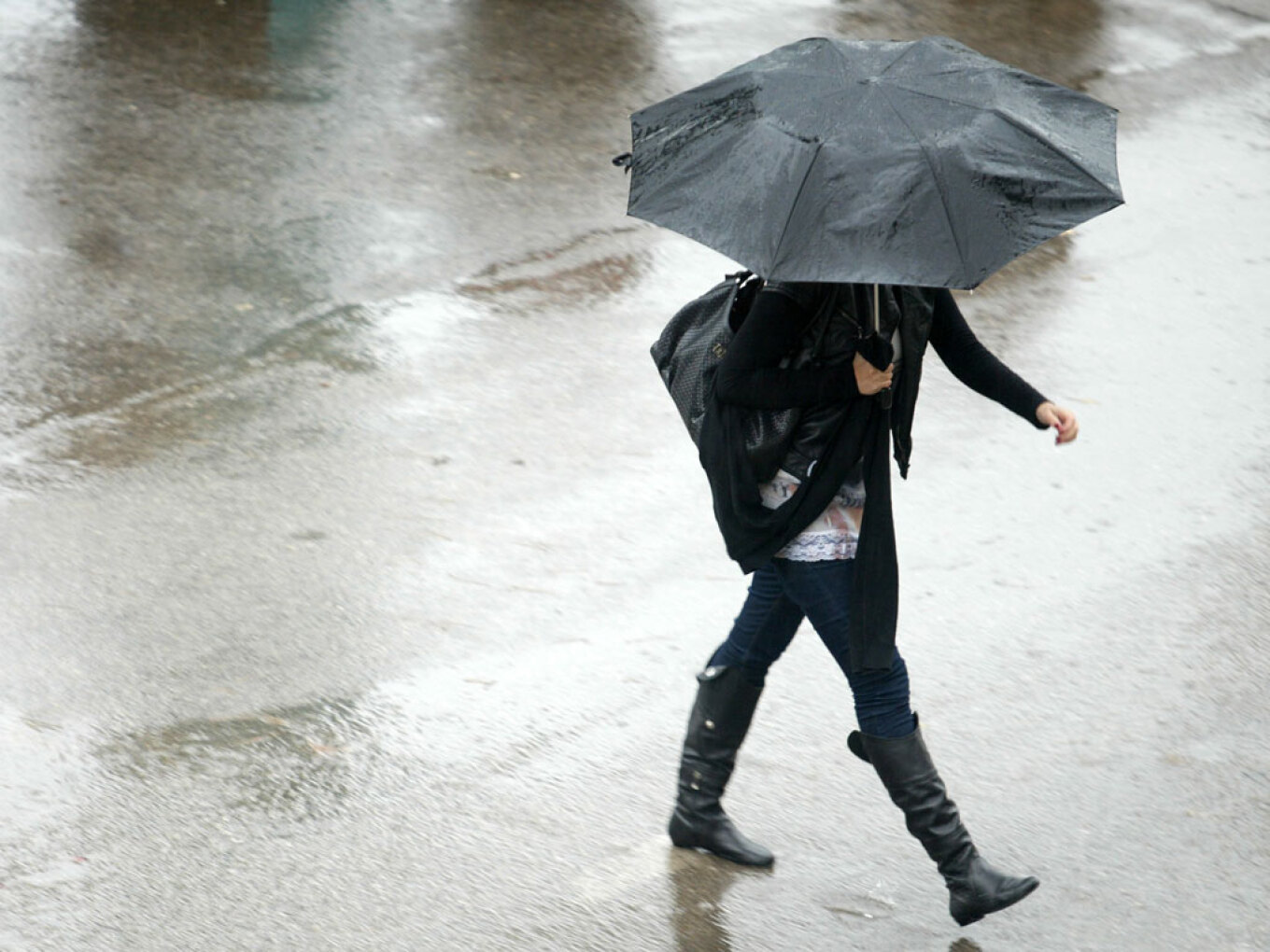 Συννεφιά και τοπικές βροχές σήμερα σε όλη τη χώρα - Αύριο η πιο κρύα ημέρα της εβδομάδας