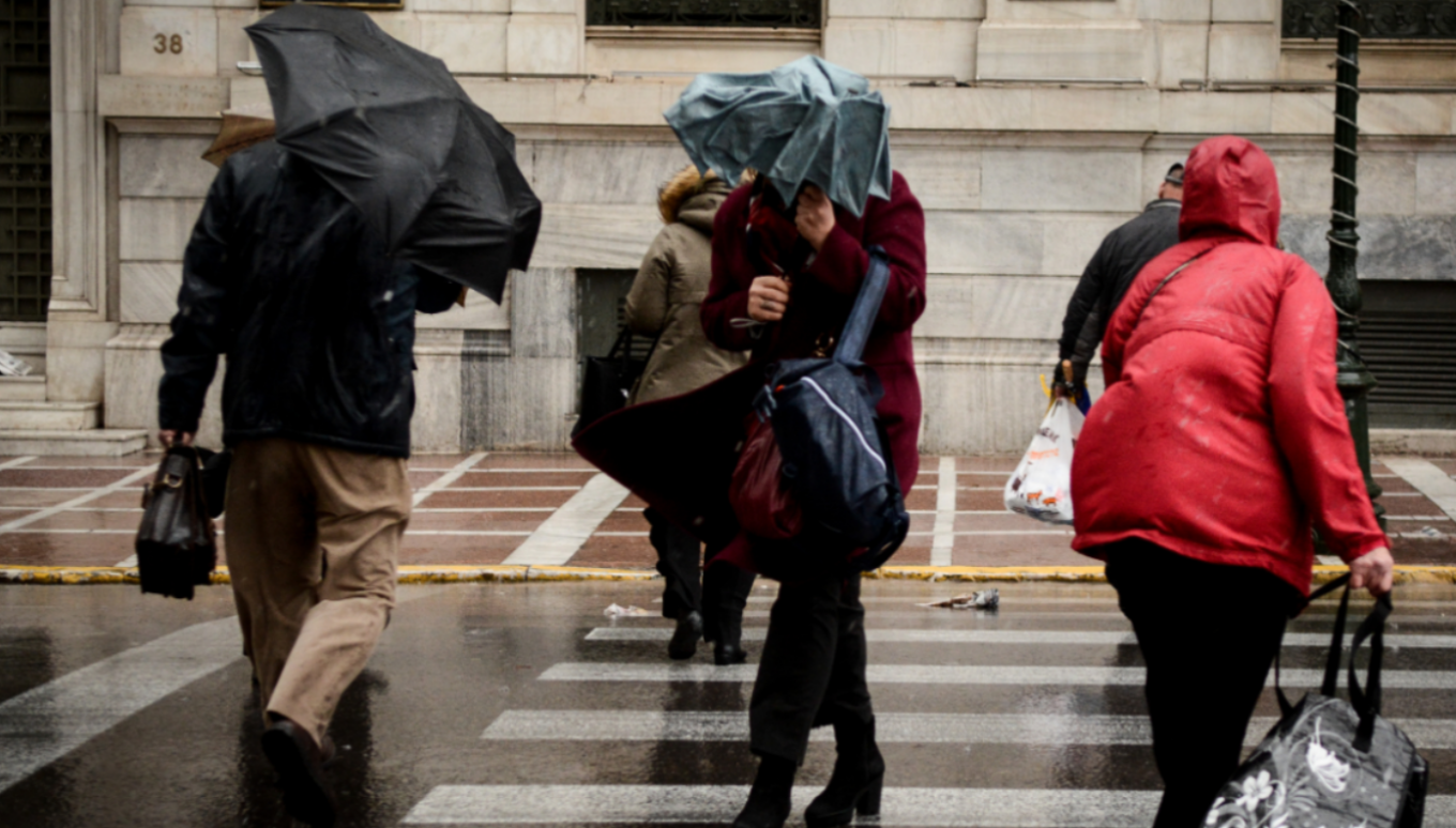 Καιρός σήμερα: Για ισχυρές καταιγίδες και χαλάζι σε τρεις περιοχές προειδοποιεί η ΕΜΥ - Πώς θα εξελιχθεί η κακοκαιρία