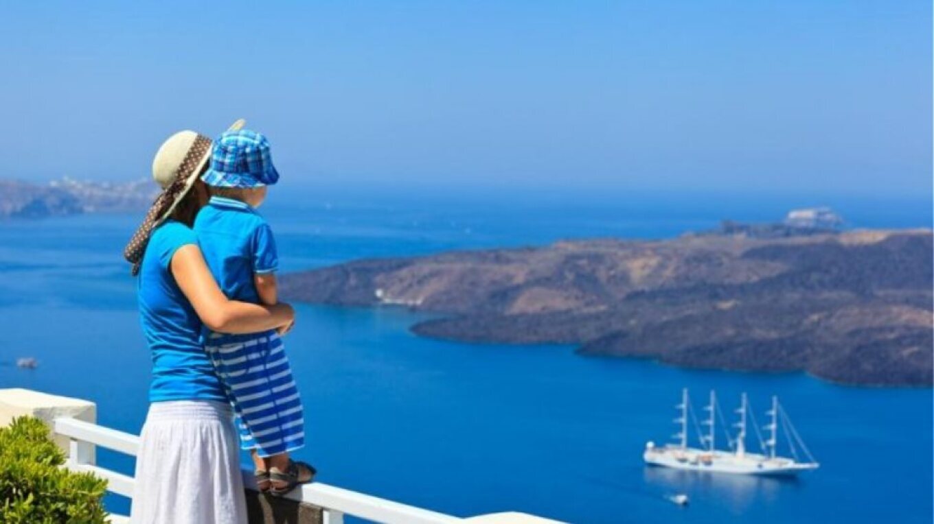 Νωρίτερα και με ευνοϊκότερα κριτήρια οι αιτήσεις για τον Κοινωνικό Τουρισμό και φθηνές ή δωρεάν διακοπές