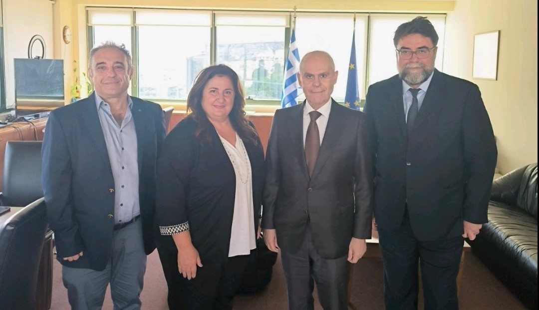 Συνάντηση της Δημάρχου Διονύσου με τον Υφυπουργό Περιβάλλοντος και Ενέργειας, Νίκο Ταγαρά και τον Υφυπουργού Υποδομών και Μεταφορών, Βασίλη Οικονόμου