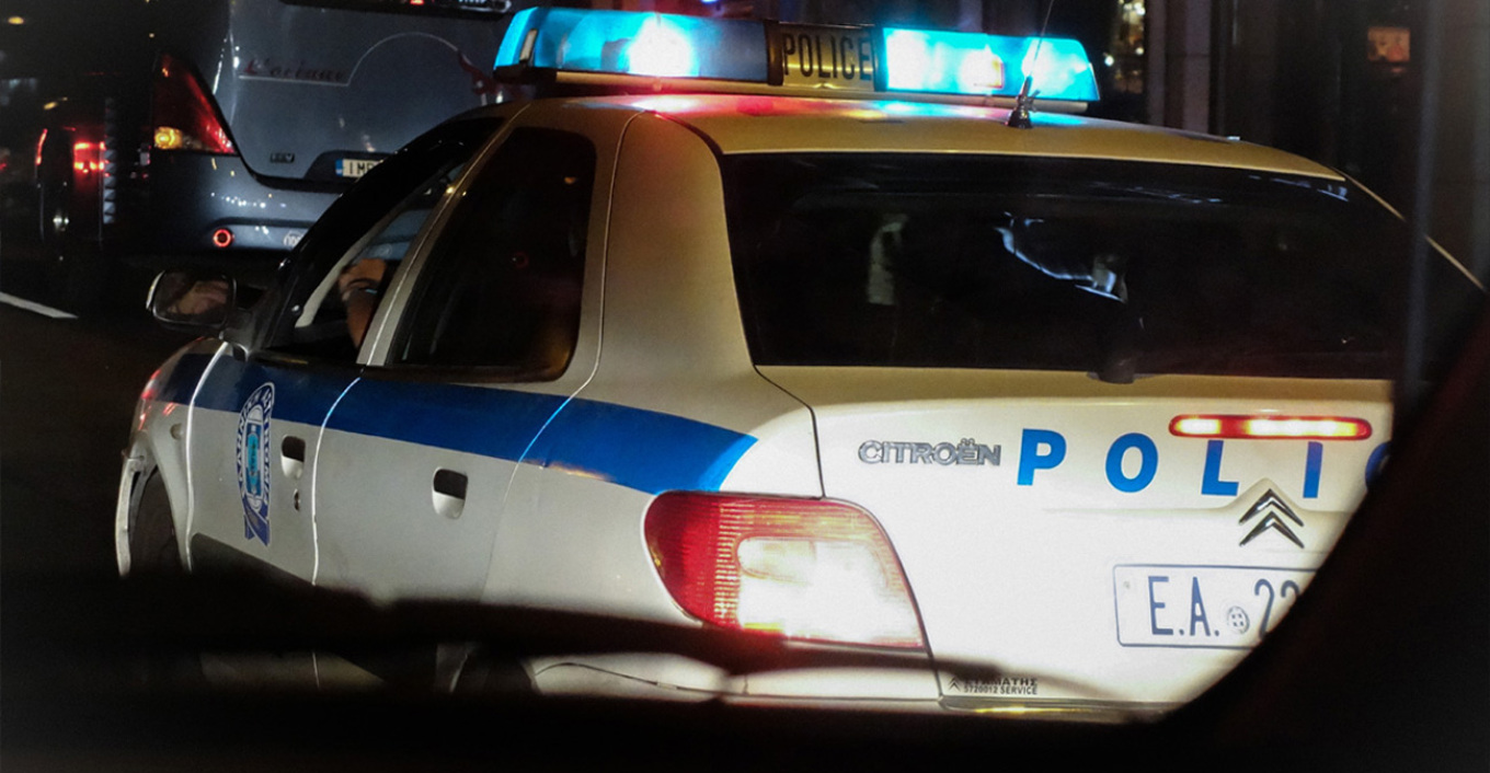 Ληστής με μαχαίρι χτύπησε σε 25 λεπτά δύο πρακτορεία τυχερών παιχνιδιών στο Περιστέρι - Πήρε 2.200 ευρώ