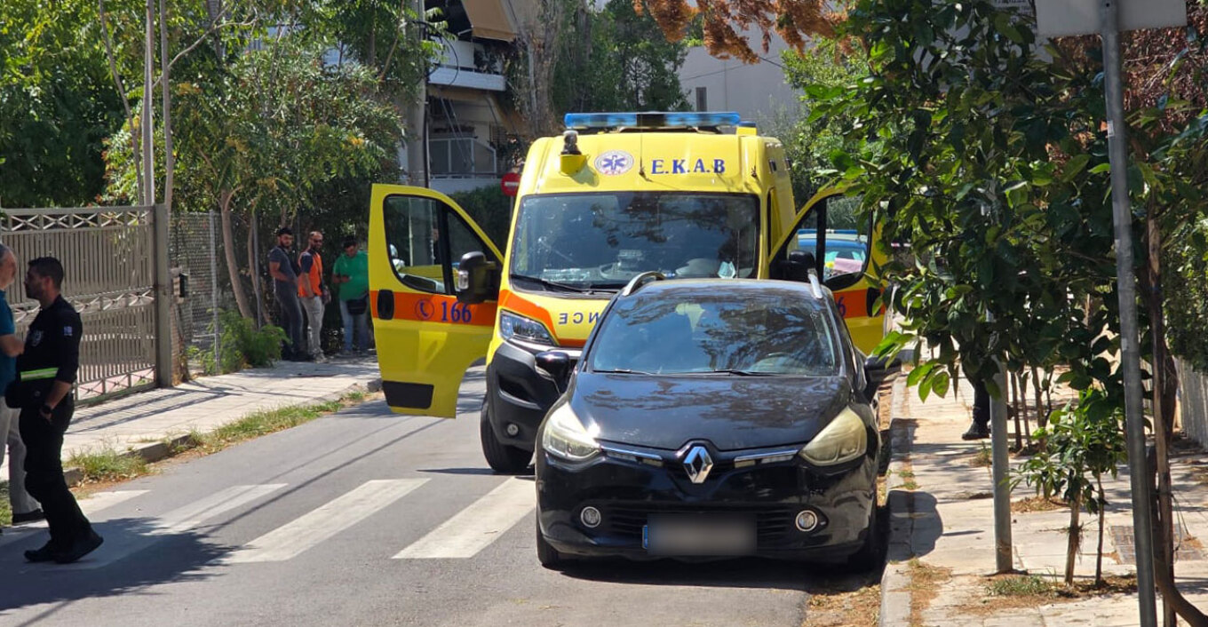 Άγρια δολοφονία 47χρονης στο Χαλάνδρι - Την σκότωσε ο σύντροφός της στην είσοδο πολυκατοικίας