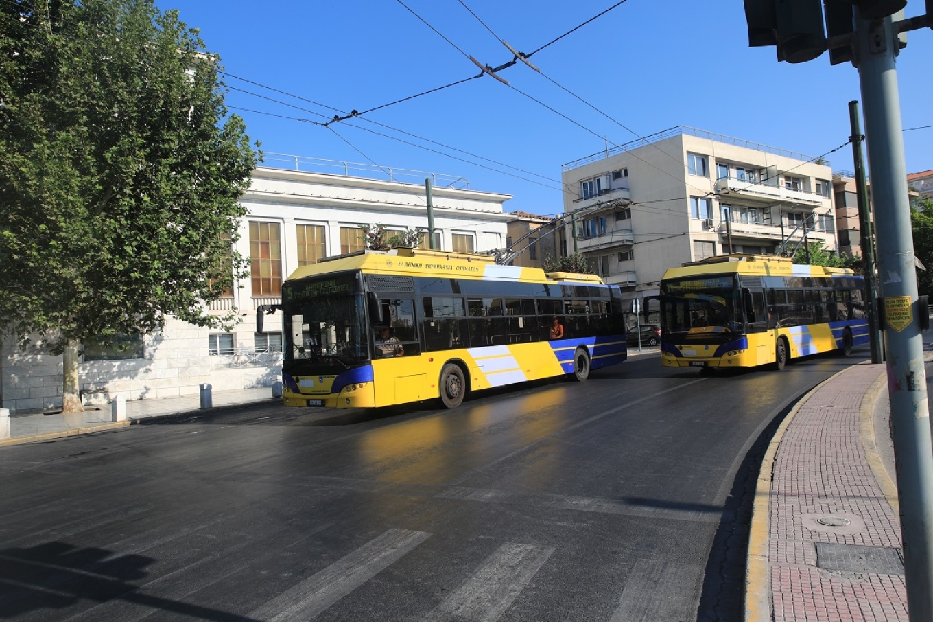 Nέος κανονισμός δικαιωμάτων των επιβατών στα ΜΜΜ - Τι ισχύει για τα ΑμεΑ