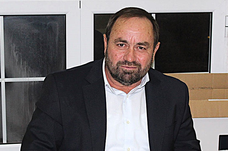 Ο Βασίλης Μπιλίρης πανηγυρίζει για δικαίωση αλλά η υπόθεση του ακόμα δεν εκδικάστηκε στο ΣτΕ
