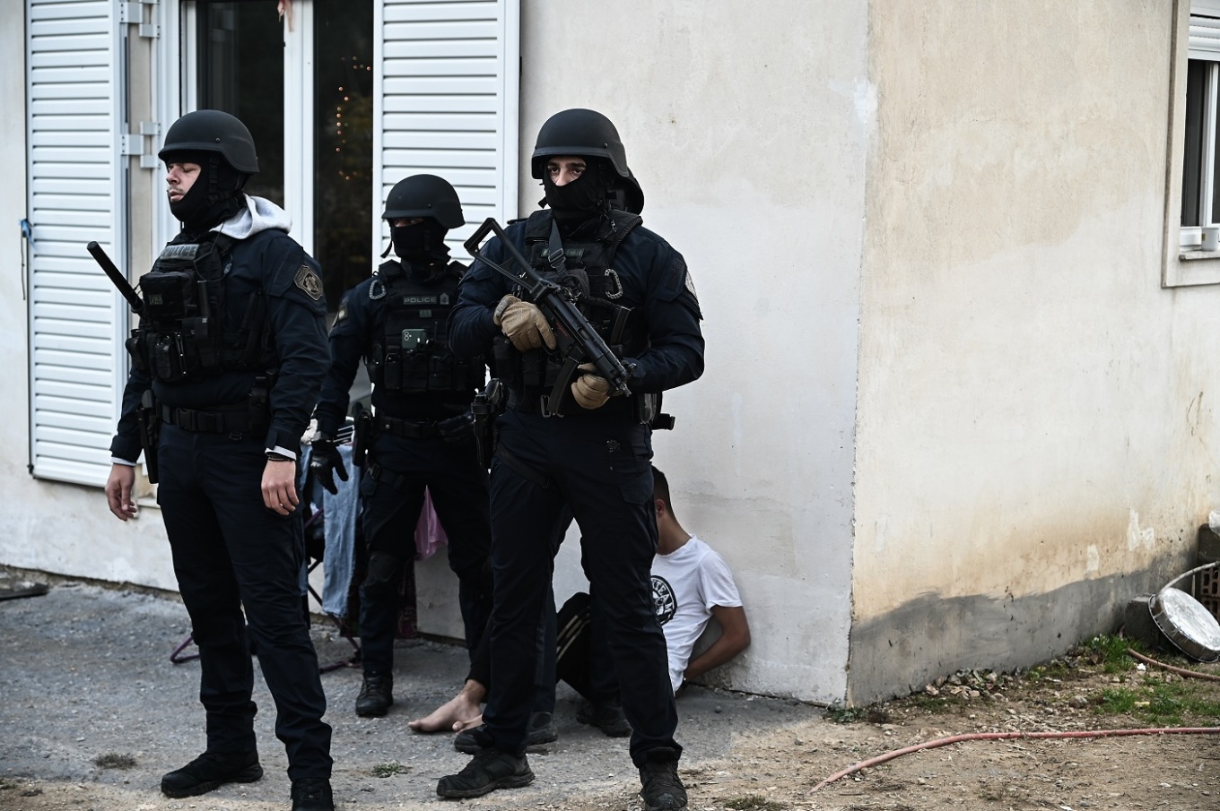 Έξι συλλήψεις για επεισόδιο με Ρομά που άνοιξαν πυρ στην Λένορμαν μετά από καβγά