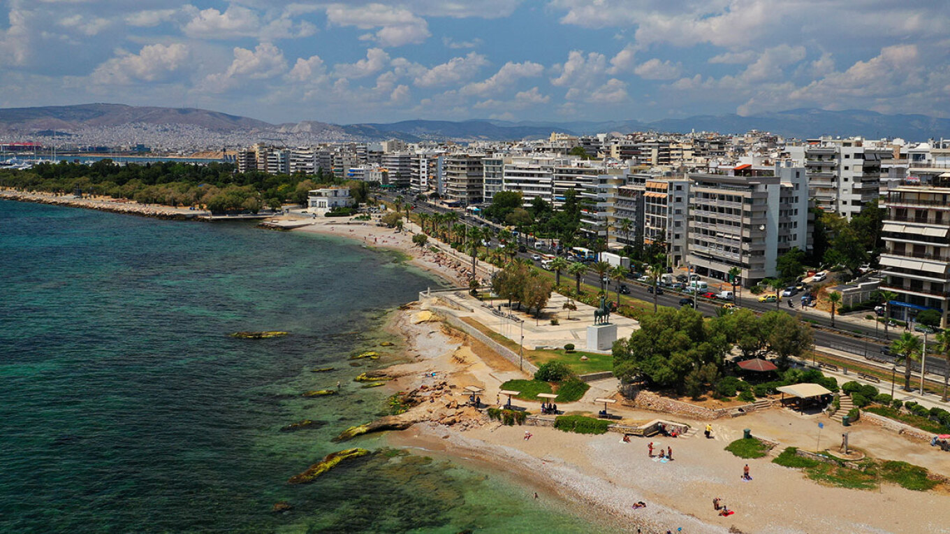 Παλαιό Φάληρο: Θρίλερ με το νεκρό κοριτσάκι - Τα σημάδια στο πρόσωπο και οι απαντήσεις που αναμένονται από τη νεκροψία