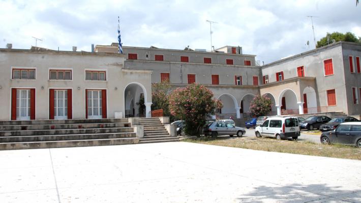 Επαναλειτουργεί από αύριο, Πέμπτη, 19/9/24 το ΕΕΕΕΚ Παμμακαρίστου Νέας Μάκρης, αλλά μόνον στον ισόγειο χώρο του κτιρίου - Ποιος είναι ο λόγος που θα λειτουργήσει αποκλειστικά ο ισογειος χώρος