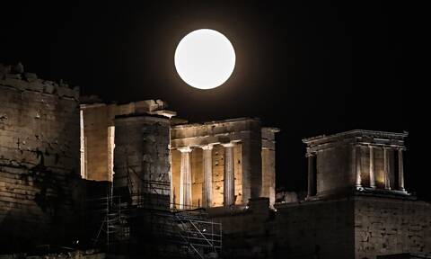 Πανσέληνος: Πότε θα δούμε το «Φεγγάρι του Κάστορα»