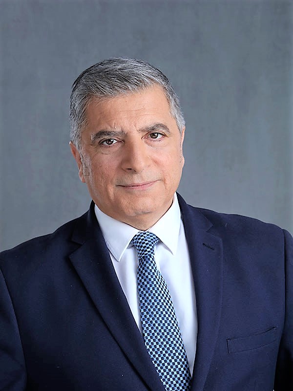 Με το «αριστερό» και με αδικαιολόγητη οξύτητα, ξεκίνησε την προεκλογική του εκστρατεία ο κ. Ιωακειμίδης