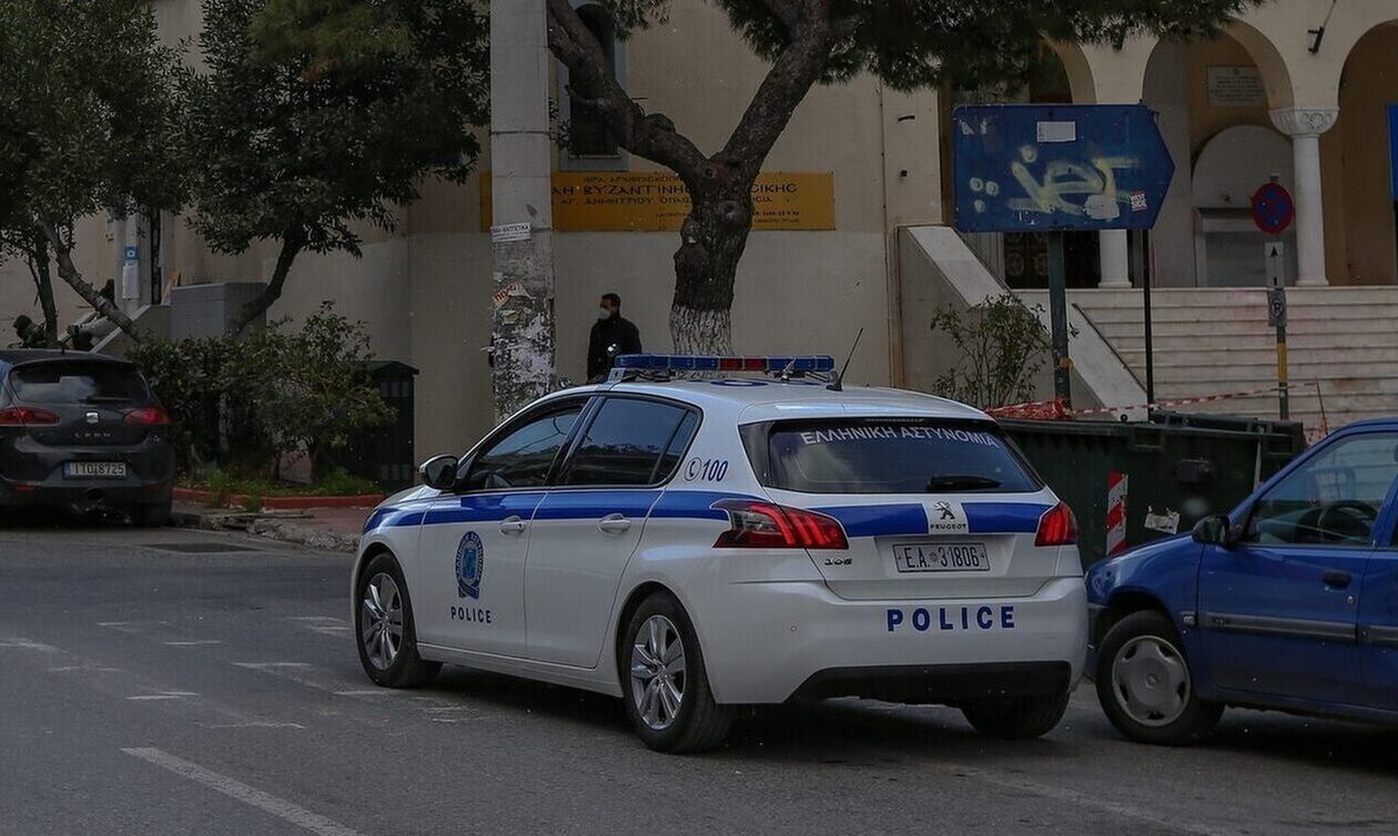 Καλλιθέα: Δύο συλλήψεις για ένοπλη ληστεία σε βάρος 29χρονου
