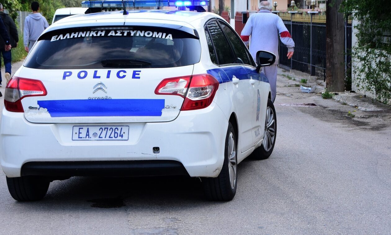 Επιθέσεις με θύματα ανηλίκους σε Βούλα και Παλαιό Φάληρο - Συνελήφθη ένας 16χρονος