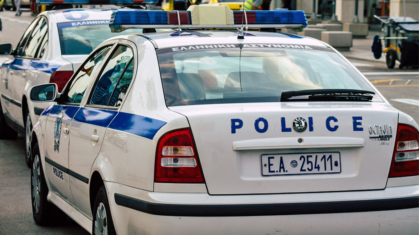 Μαχαίρωσαν 17χρονο για να τον ληστέψουν στην Κυψέλη