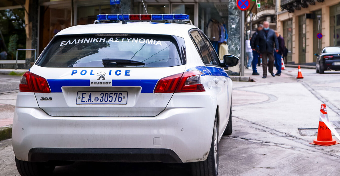 17χρονος μαχαίρωσε τη μητέρα του στη Νέα Σμύρνη