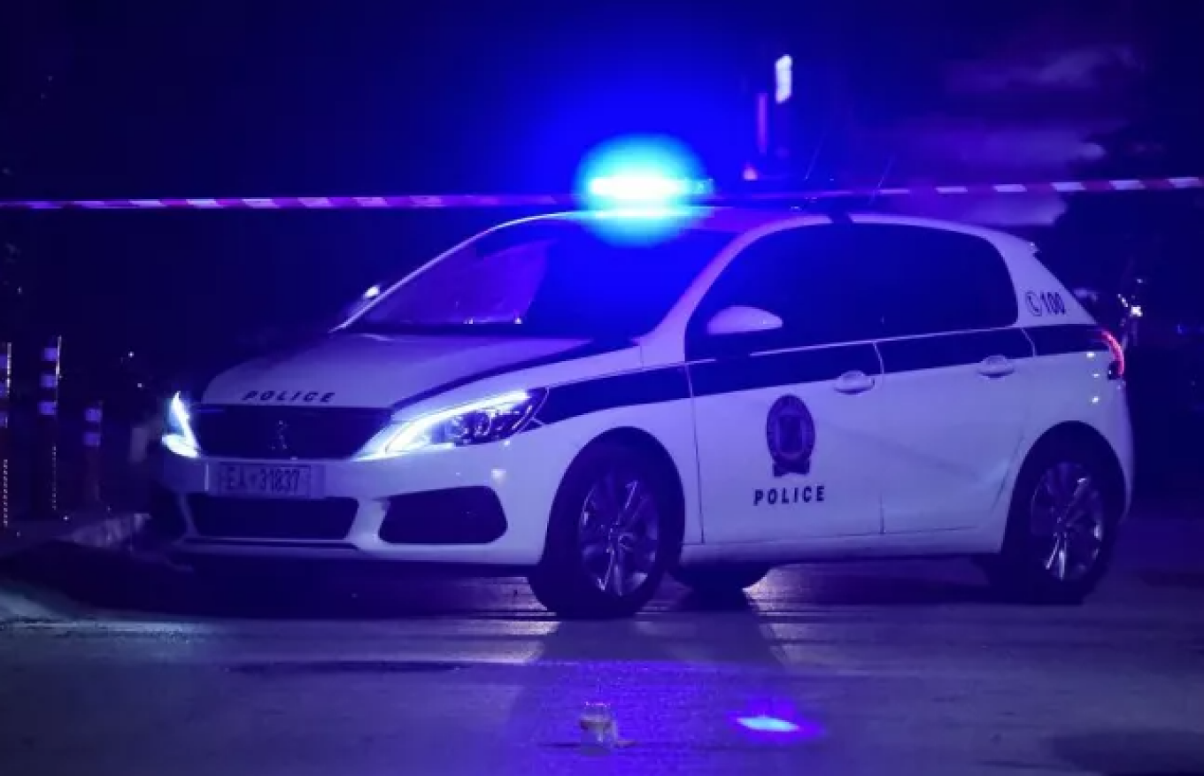 Έκρηξη από γκαζάκια σε είσοδο πολυκατοικίας στην Ηλιούπολη