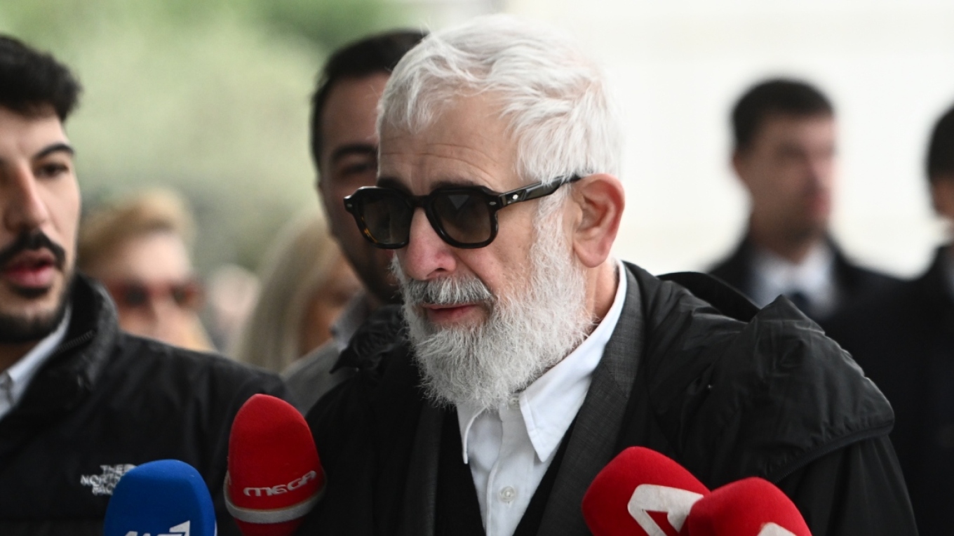 «Ο Φιλιππίδης προφυλακίστηκε ως ύποπτος τέλεσης νέων αδικημάτων» είπε ο συνήγορος καταγγέλλουσας στη δίκη