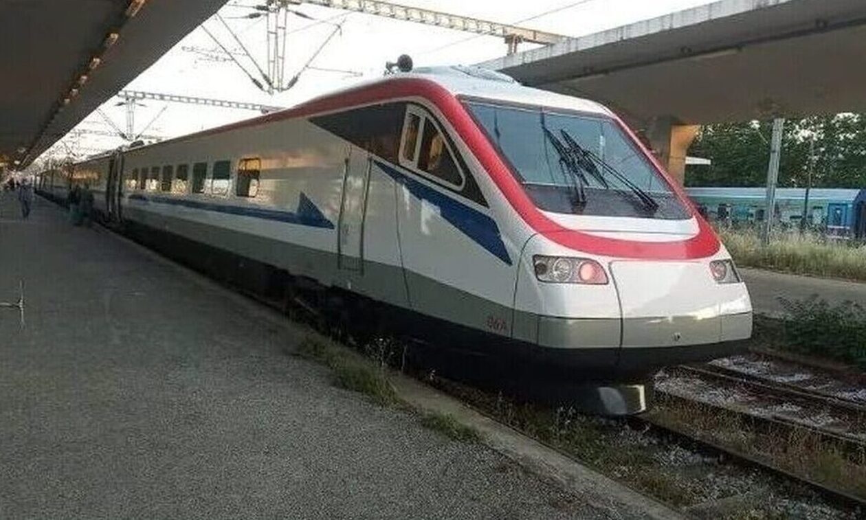 Νέο θρίλερ και στον Προαστιακό - Πώς τρένο παραβίασε τον ερυθρό σηματοδότη