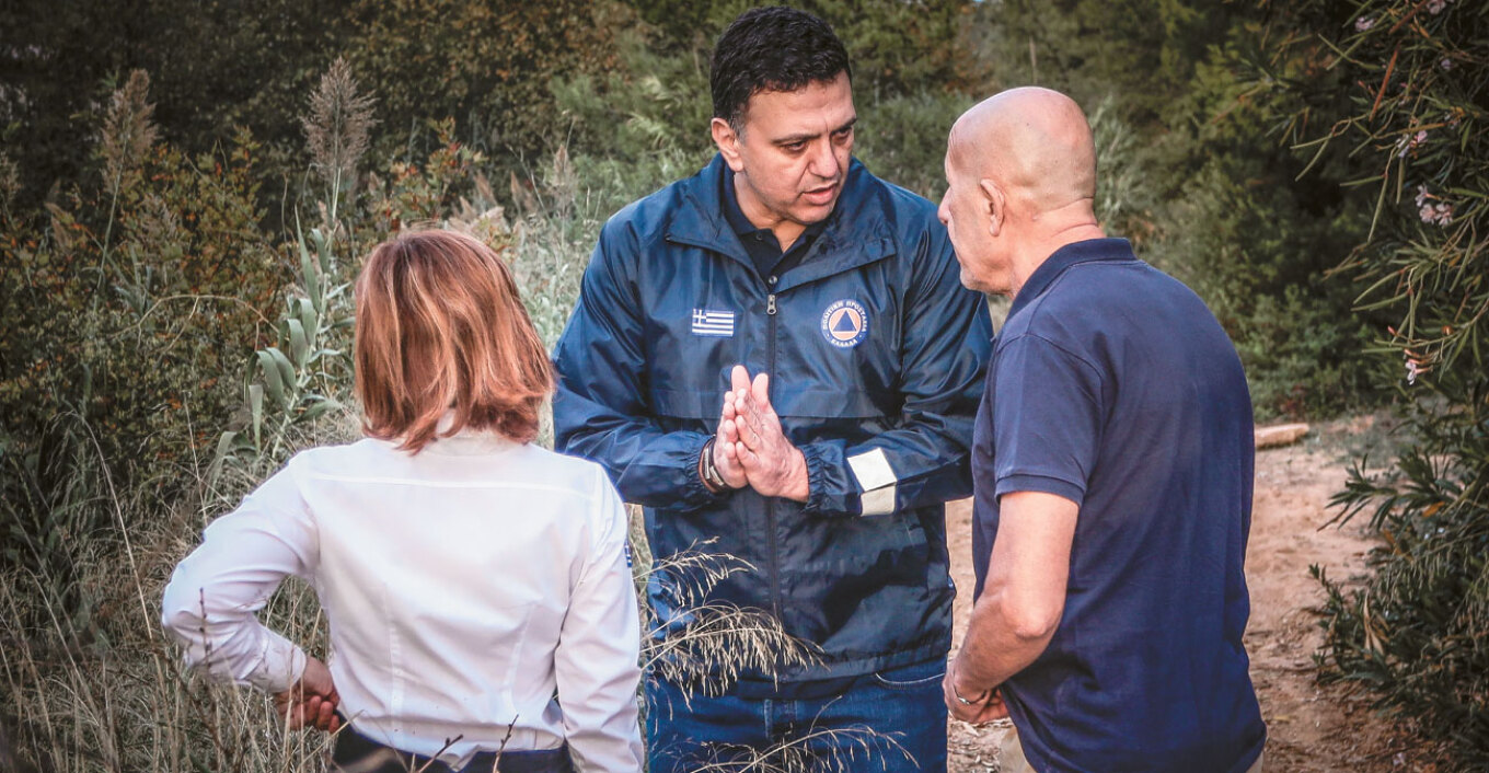 Αλλαγές στην Πολιτική Προστασία: Το 112 θα ενημερώνει για απαγόρευση κυκλοφορίας και κλείσιμο σχολείων