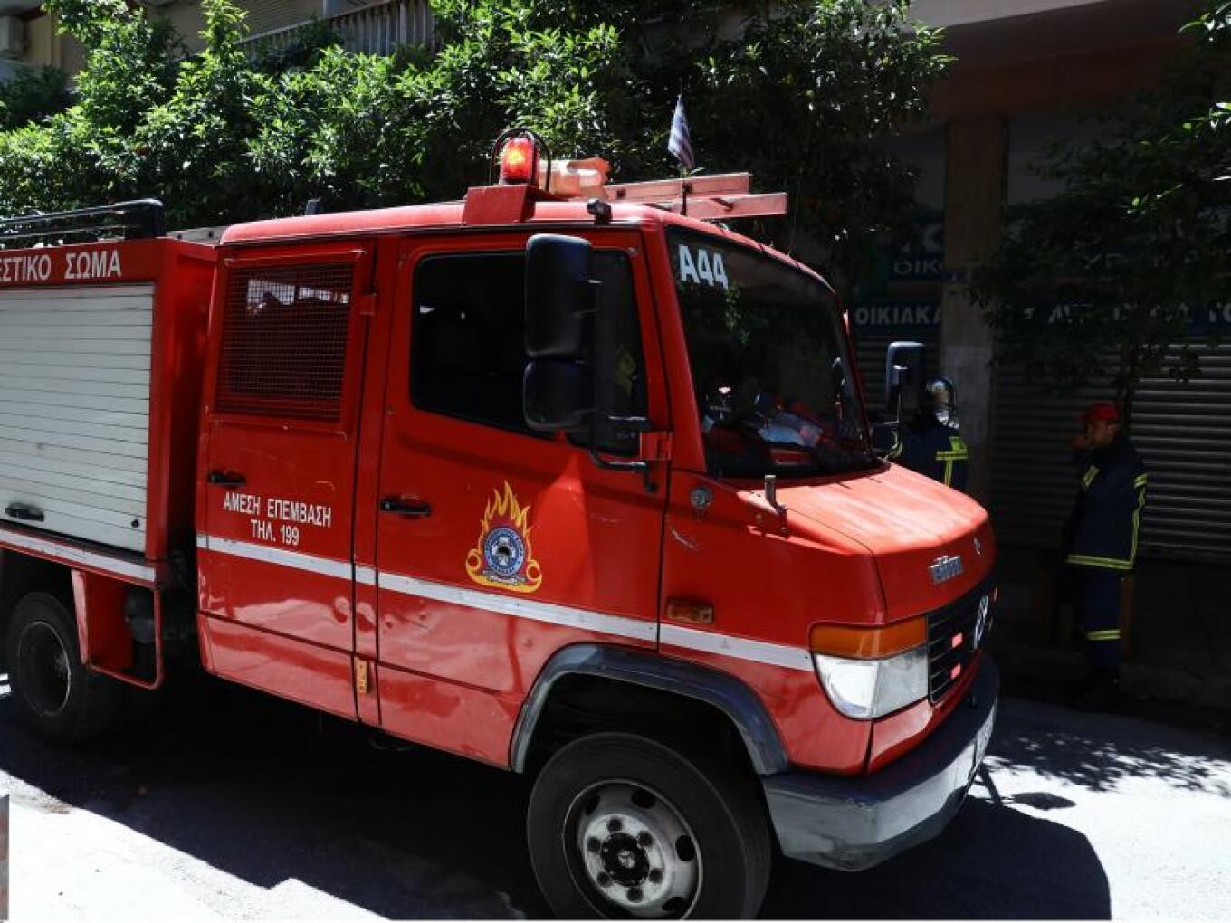 Κερατέα: Επιτέθηκαν σε πυροσβέστες που κλήθηκαν να σβήσουν φωτιά