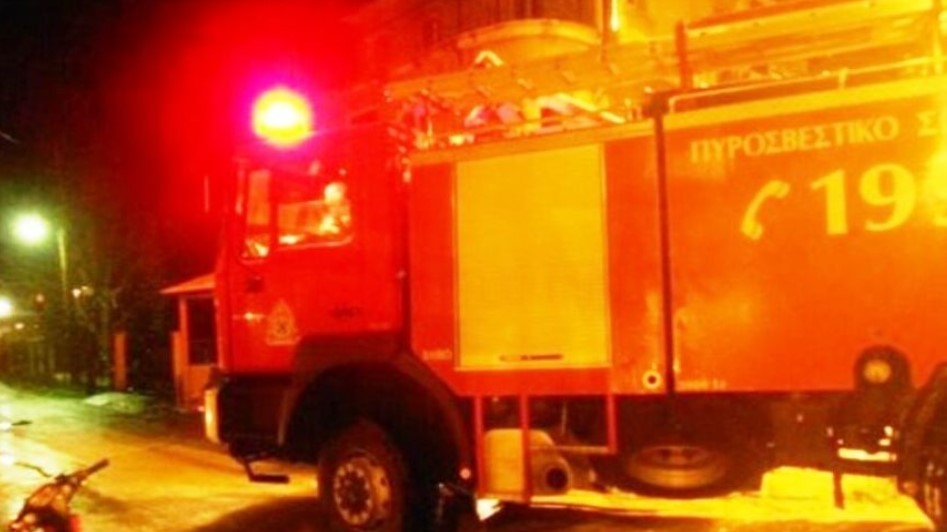Βουλιαγμένη: Νύχτα τρόμου για καταστηματάρχη - Του έκαψαν το μαγαζί