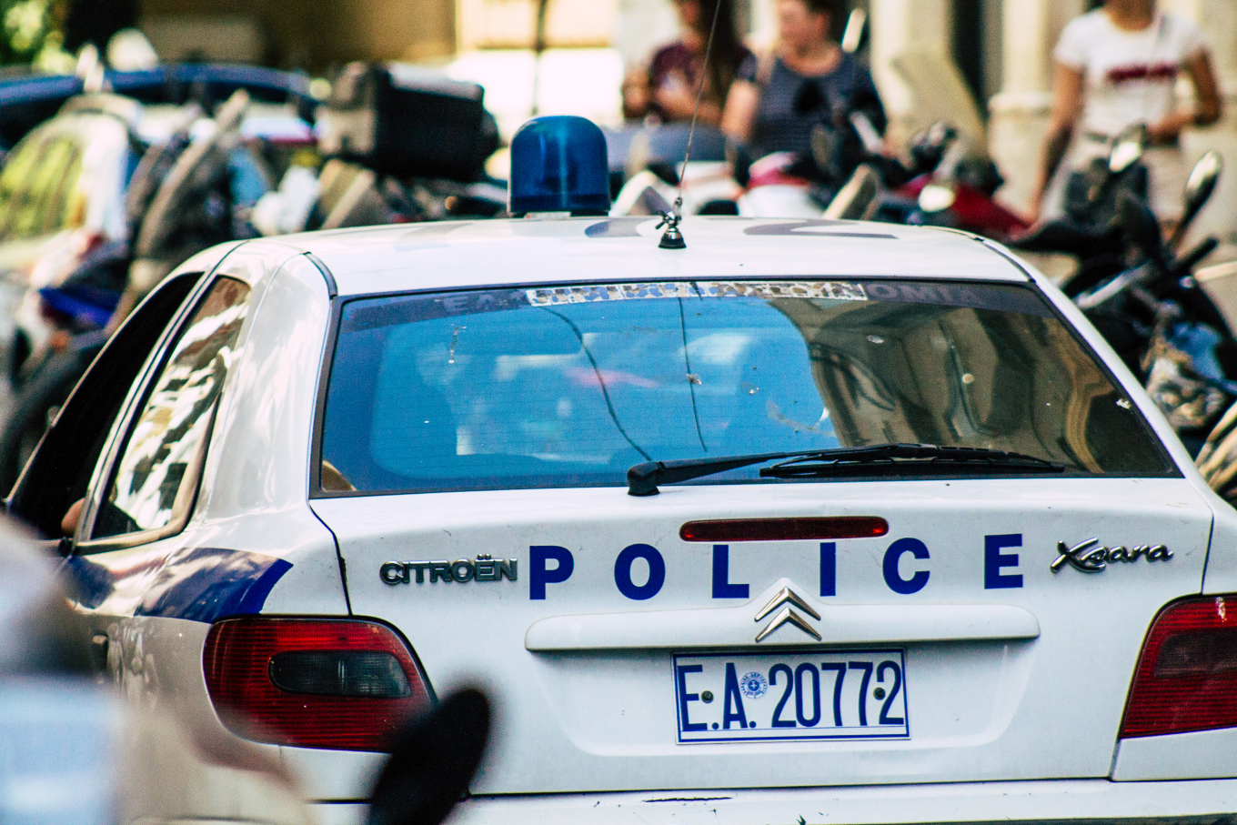 Ανήλικοι λήστεψαν με μαχαίρι 13χρονο στην Ηλιούπολη