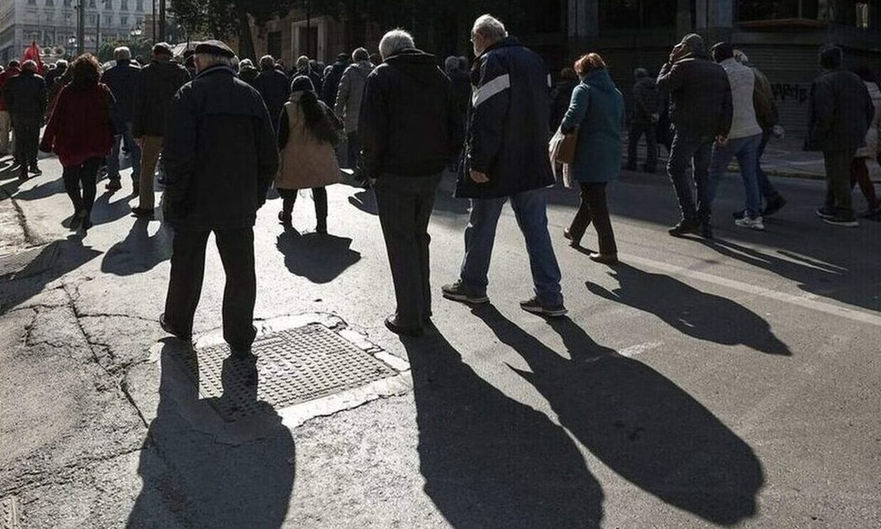 Συγκέντρωση διαμαρτυρίας συνταξιούχων στο κέντρο της Αθήνας - Τι διεκδικούν