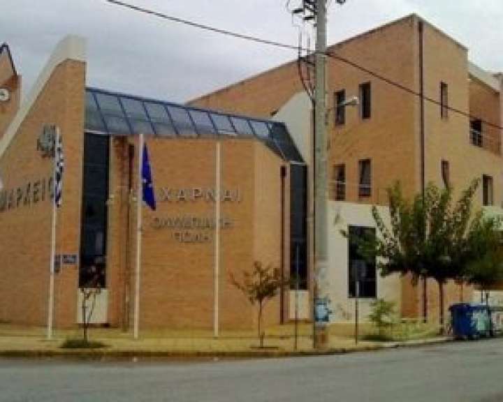 Τι κρύβεται πίσω από τις κρίσεις προϊσταμένων που δεν γίνονται στο Δήμο Αχαρνών; 