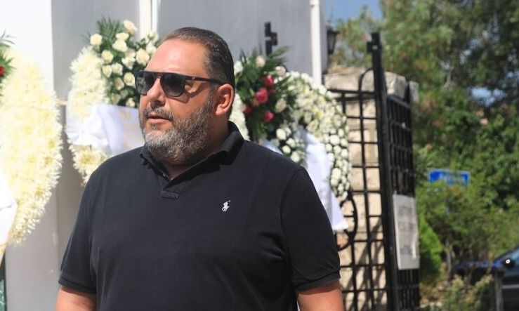 Στον πλειστηριασμό το σπίτι του Στέλιου Διονυσίου