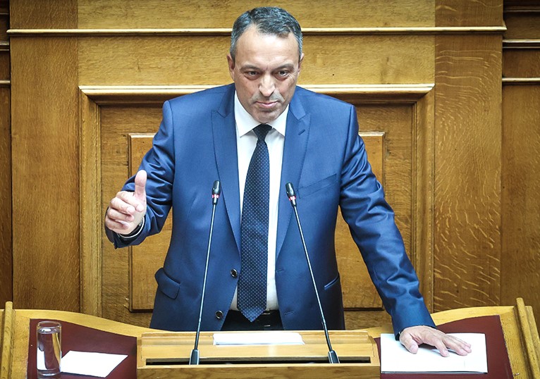 Βασίλης Στίγκας: Αλεξιπτωτιστές στον πατριωτικό χώρο ο Βελόπουλος και η Λατινoπούλου. Συνέντευξη του πρόεδρου των Σπαρτιατών