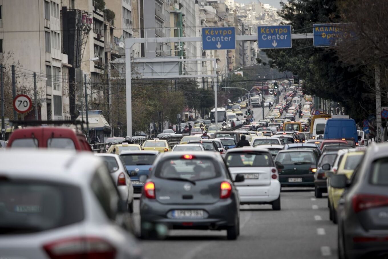 Ποια τα οφέλη για όσους καταθέσουν ηλεκτρονικά τις πινακίδες των Ι.Χ.