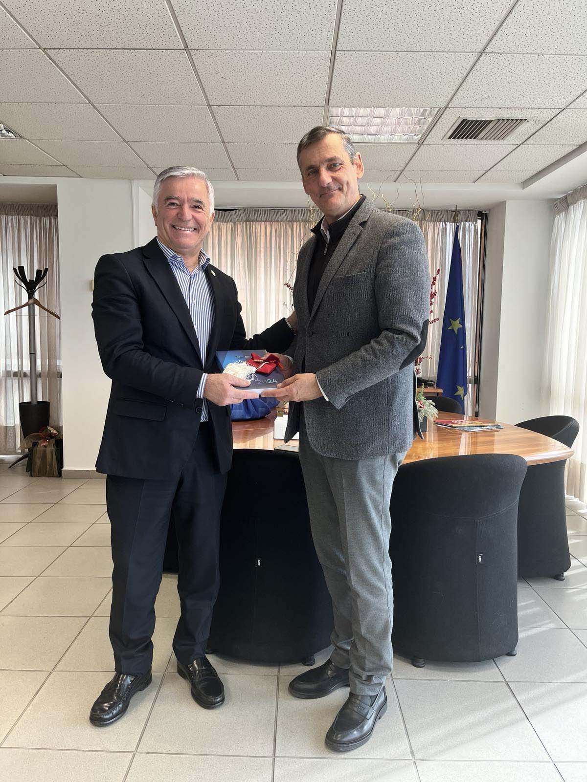 Δήμος Παιανίας: Συνάντηση του Δημάρχου Παιανίας με τον γραμματέα Αποκεντρωμένης και τον πρόεδρο του ΕΔΣΝΑ