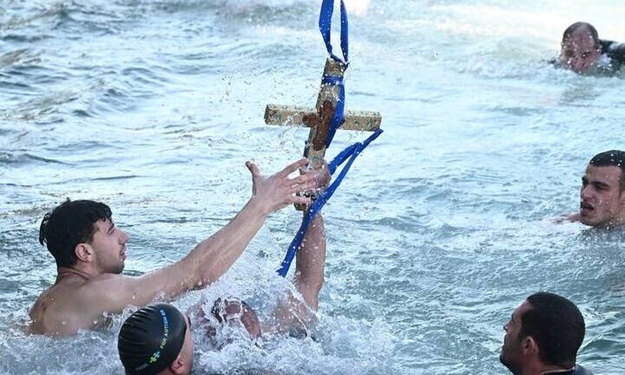 Θεοφάνεια και Φώτα: Γιατί ονομάστηκε έτσι αυτή η ημέρα εορτασμού